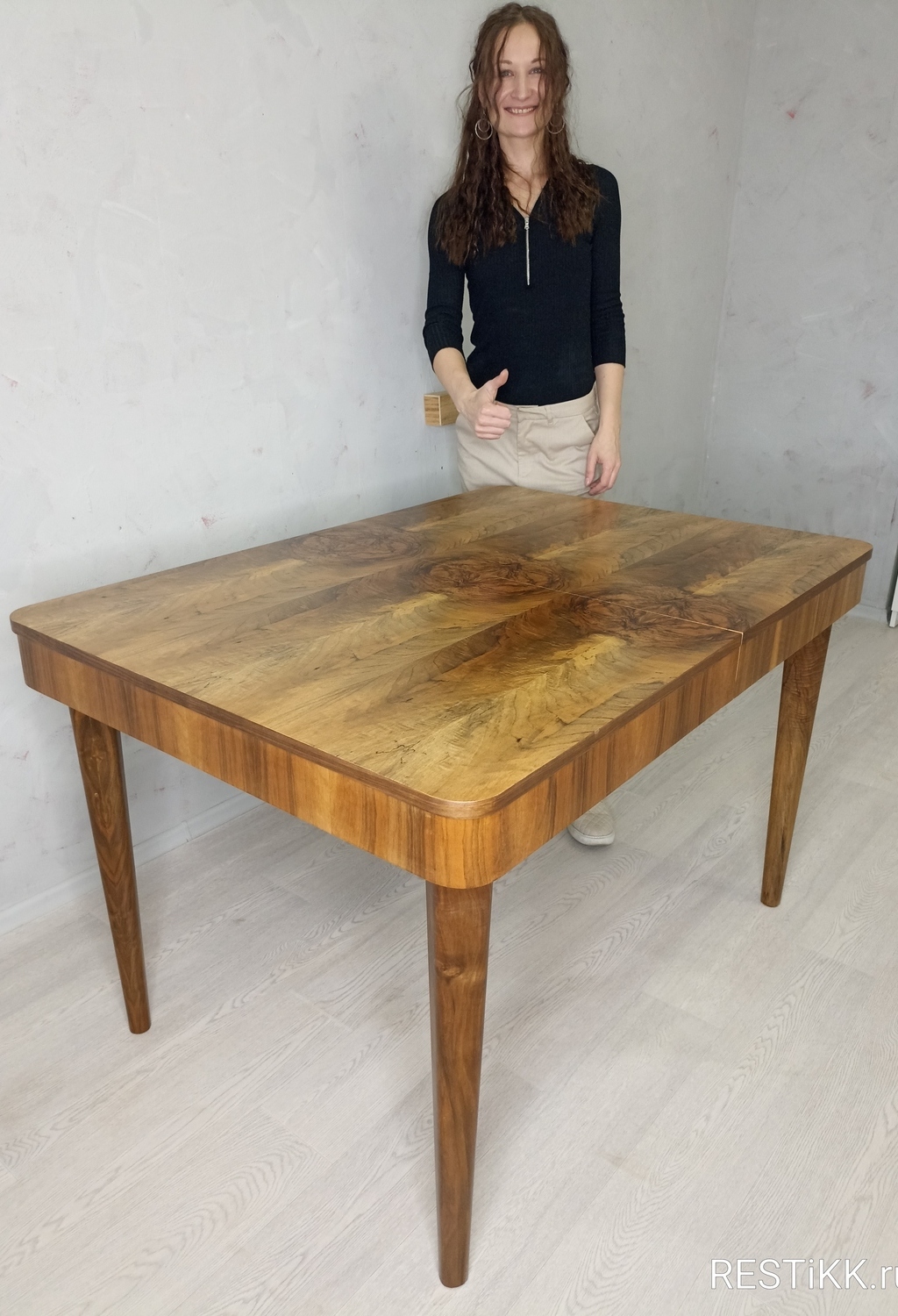 Реставарционная мастерская Кристины Казинец Кристина Казинец. Реставрация стола