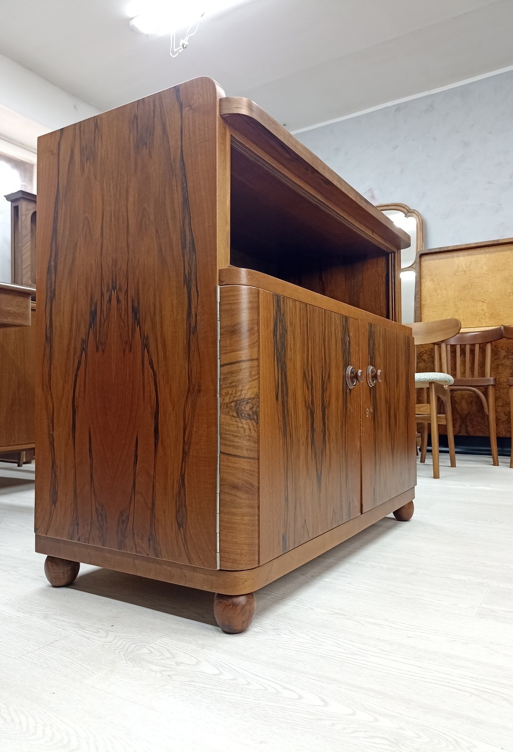 Винтажный комод. Ретро комод. Винтажная мебель в москве Комод после полной реставарции