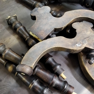 Реставрация старинного стола Элементы старинного стола